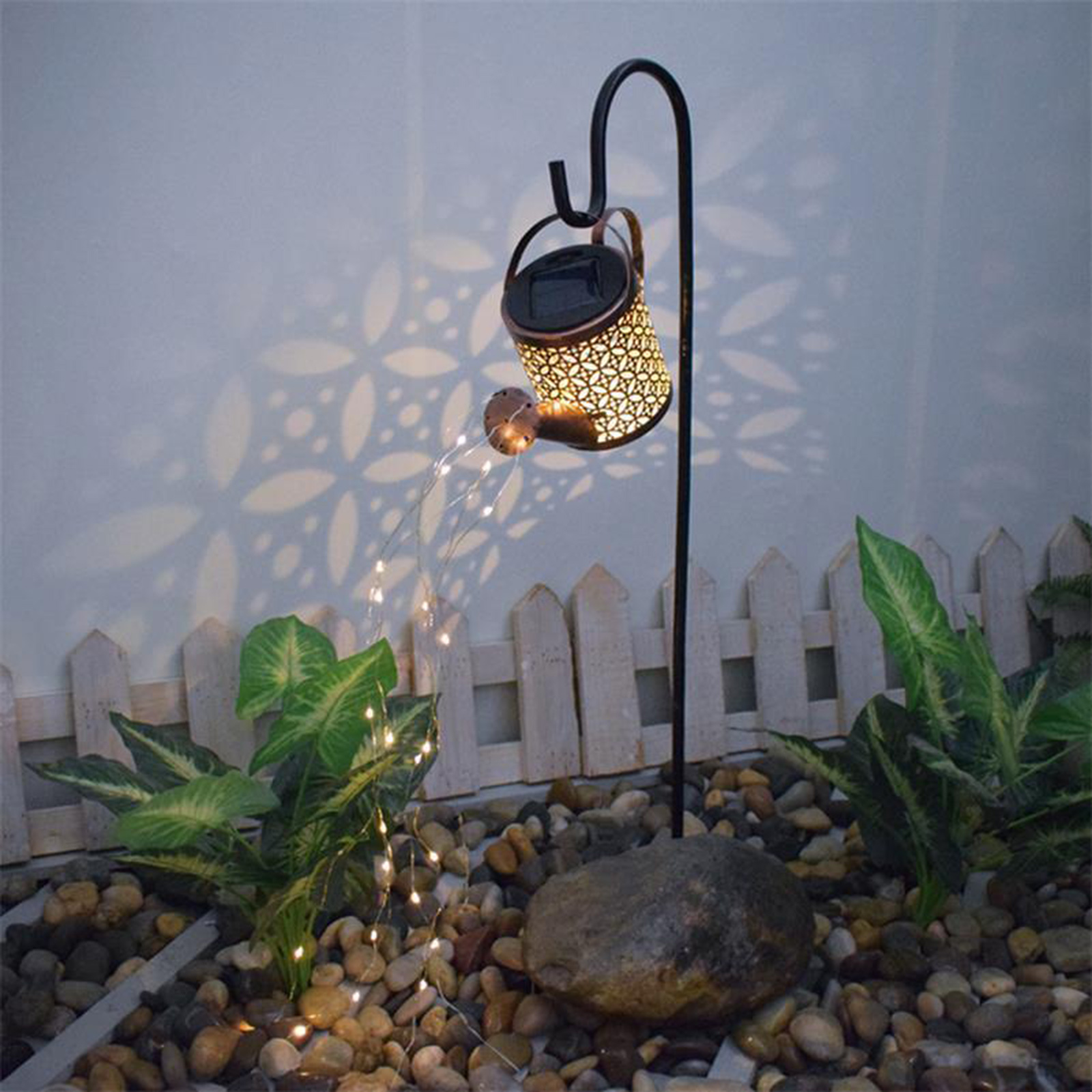 Solar Powered Garden Lawn Ligh - Outdoor Power And Plant recensione e prezzo