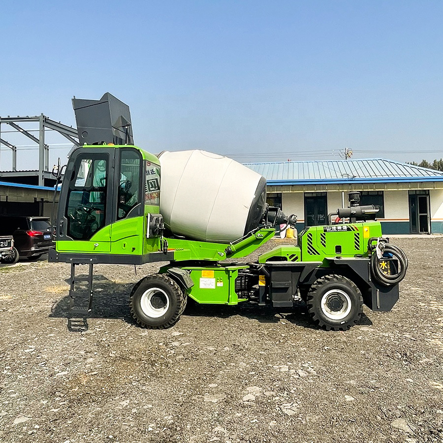 On Sale 1.8m3 CE ISO 4X4 Small - Concrete Mixer Small recensione e prezzo